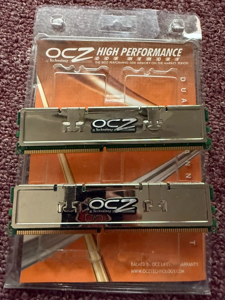 OCZ Platinum 2GB (2 X 1GB) DDR PC3200 Dual Ch Desktop Memory OCZ4002048ELDCPE-K - Image 3 of 4