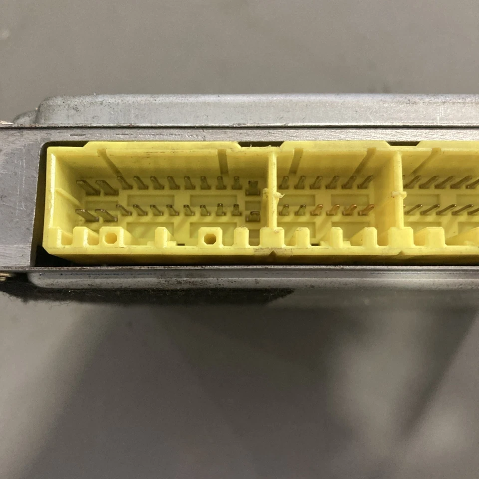 1998 Suzuki Sidekick Sport 1.8 ECU/ECM 33920-78E4 - Image 4 of 4