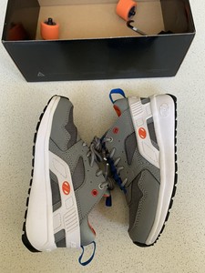 heelys box