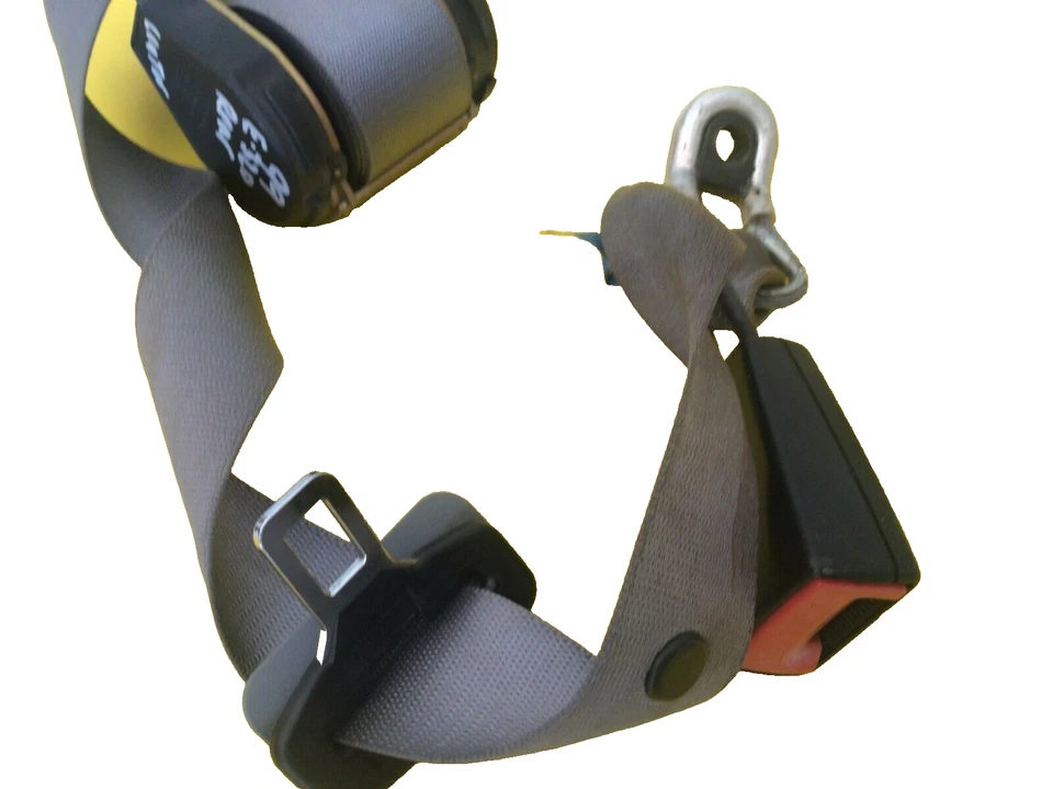 Cinturón de seguridad central trasero gris Mercedes-Benz E320 1998-2002 OEM Foto 4 de 4