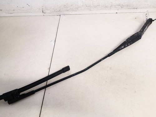 Ford Focus 2006 Wiper Blade 4m5117526cb, Genuine #1797736-47