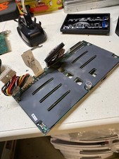 NEW Dell PowerEdge 2600 1X6 SCSI BackPlane Riser - P7363