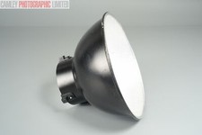 Bowens 8 Inch Flash Reflector Lamp Shade. Made in England. Graded: EXC [#11851]