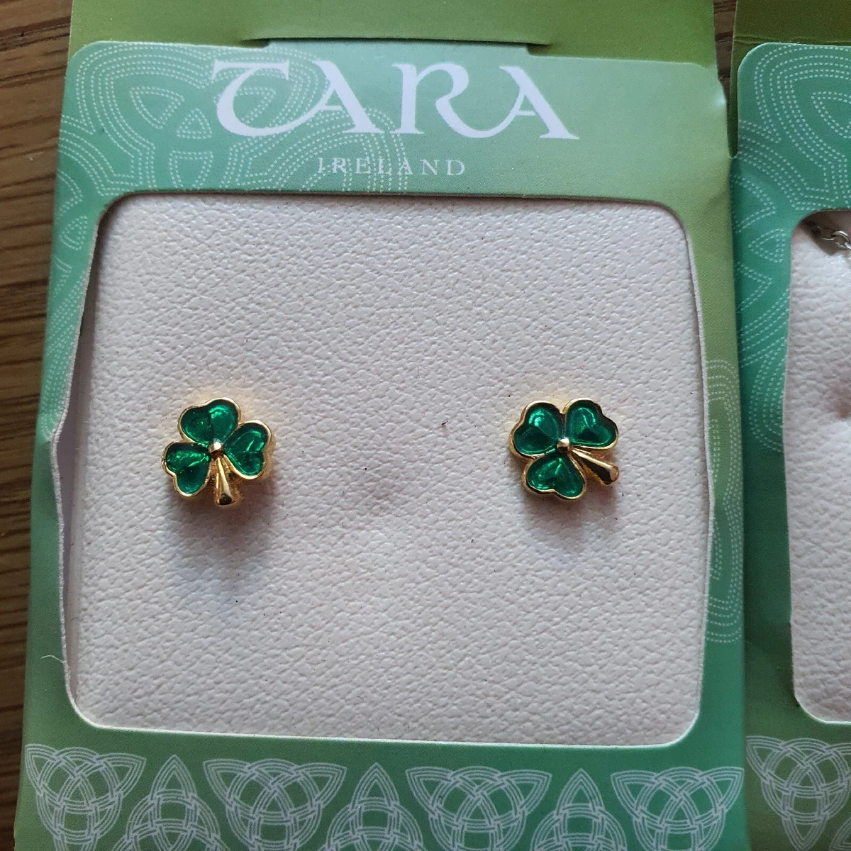 Solvar earrings shop