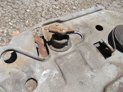 1973-1991 Chevrolet GMC Suburban Blazer Tailgate Window Regulator - Picture 4 of 4