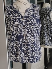 Beautiful  Navy Blue And White Linen Top From B H S Size 20
