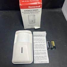 Honeywell 5890PI Wireless Pir Motion Detector 40lbs Pet Immunity