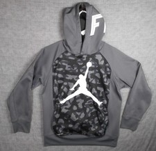 Jordan Therma-Fit YOUTH 12/13 Boys Grey Camouflage Jumpman Hoodie Size Large