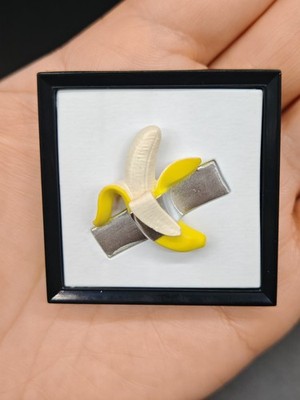 Zuru Mini Brands Rare Create Masterpieces LEGENDARY  Comedian  Duct Taped Banana