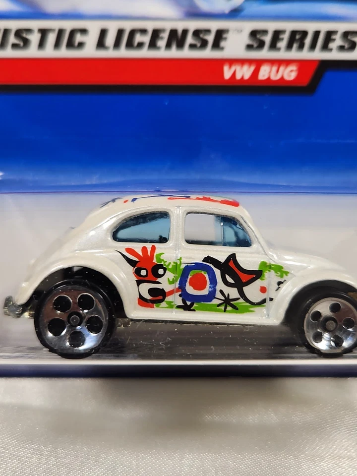 VW Bug Volkswagen Beetle 1998 Hot Wheels fondo de metal escala 1:64 nuevo Foto 2 de 4
