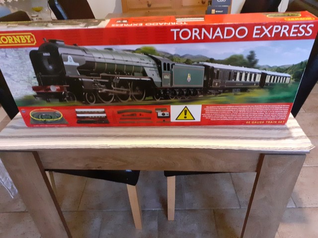 tornado train set
