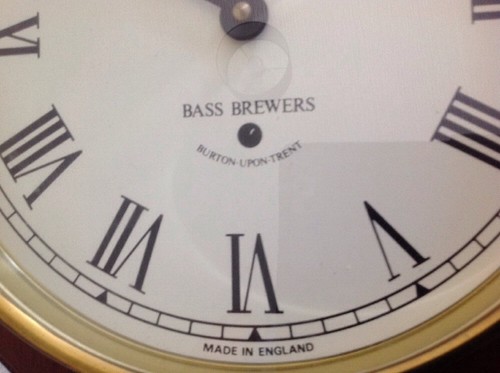 Vintage Bass Brewers Collectable Wooden Cased Home Bar Wall Clock MAN CAVE - Picture 10 of 12