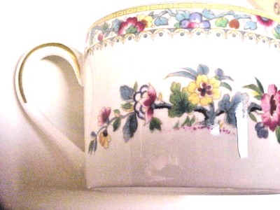 COLLECTIBLE Vintage Coalport Cup & Saucer Ming Rose Fine Bone