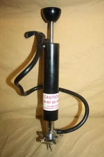 VINTAGE BEER KEG PUMP / TAP