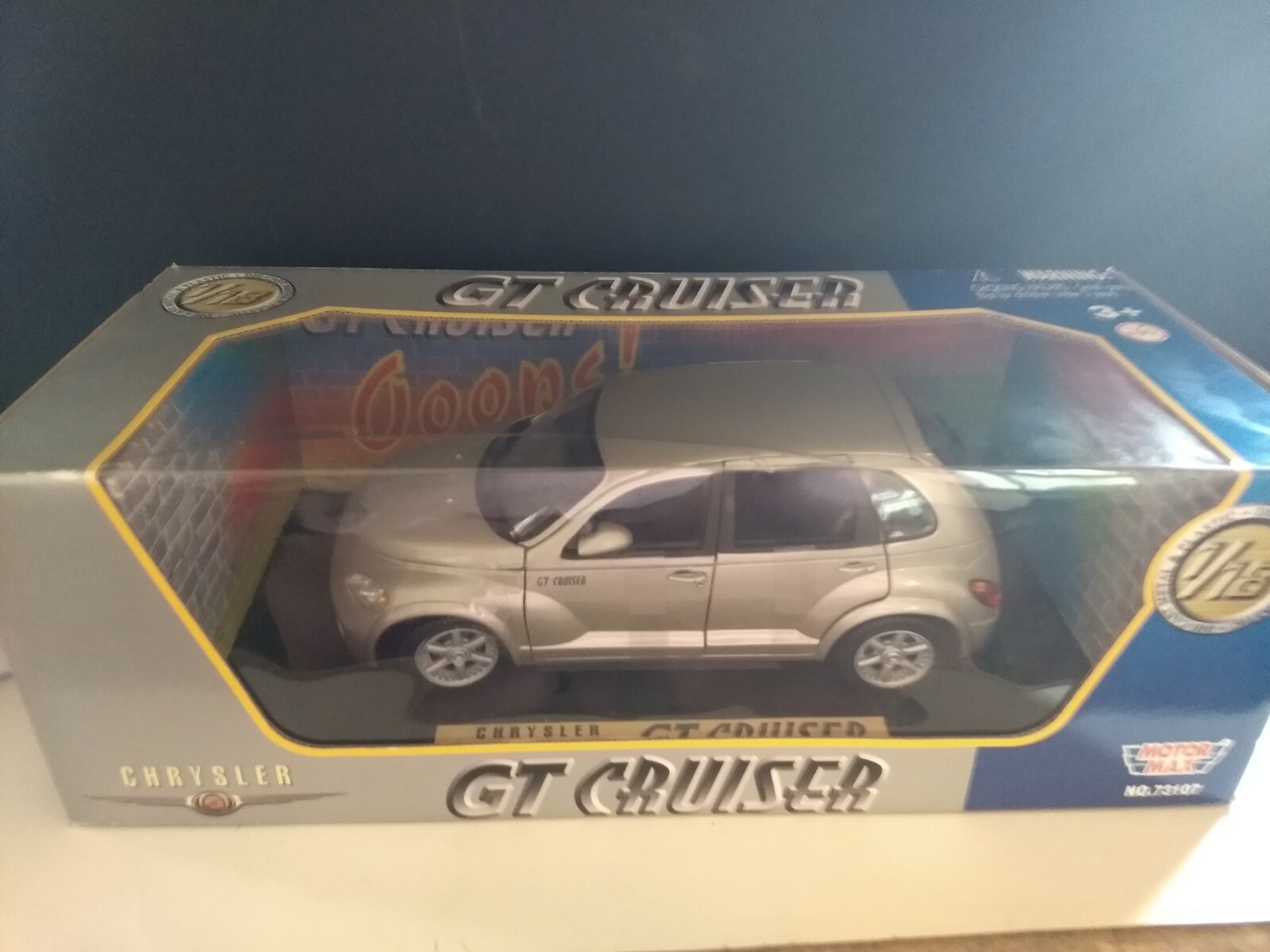 Picture 1 of 2