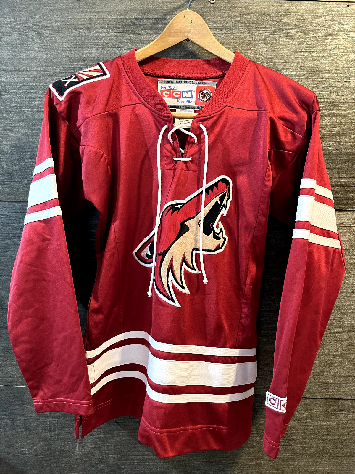 CCM for Her Phoenix Arizona Coyotes Vintage Women's NHL Hockey Jersey Size XS