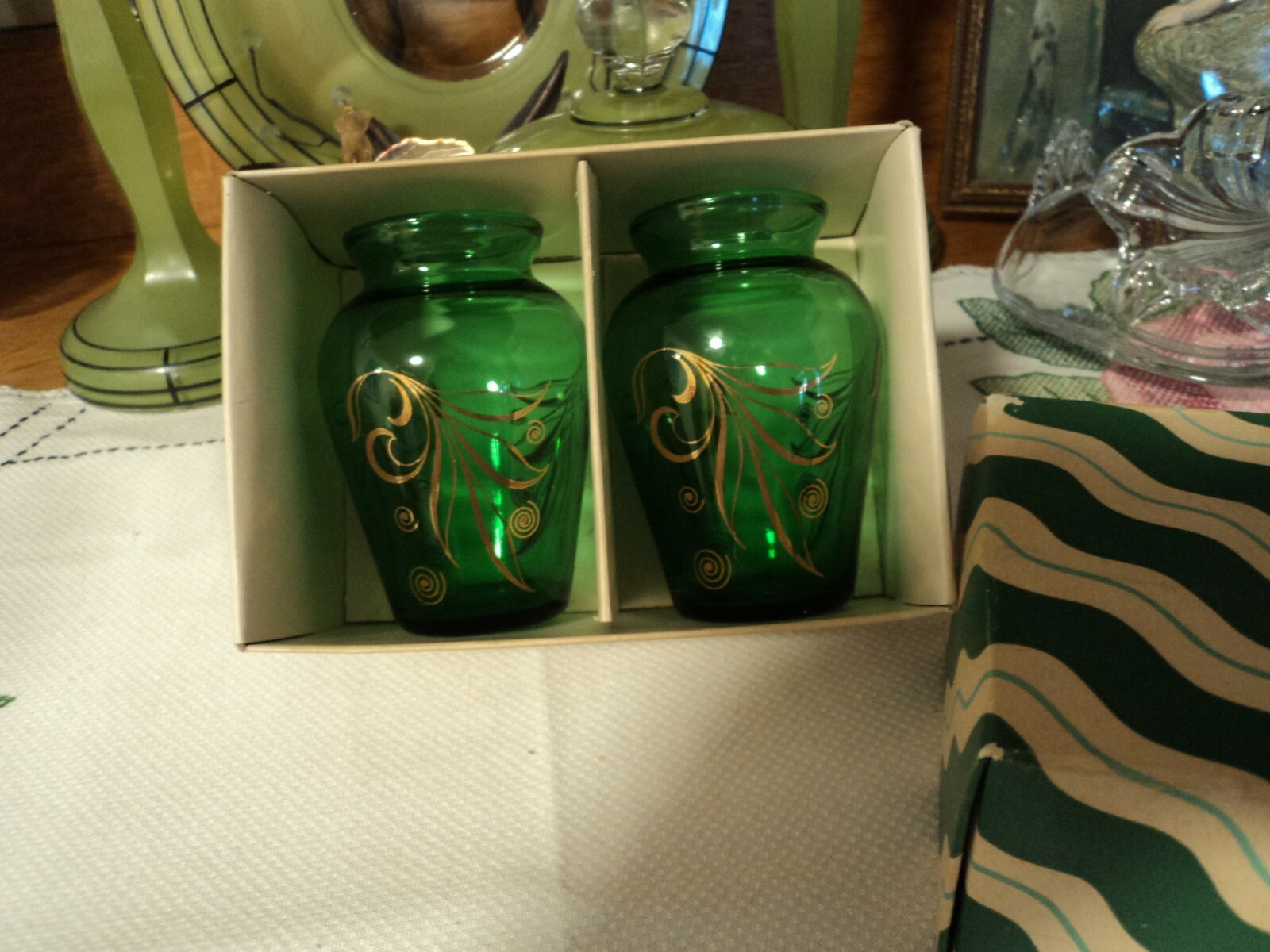 Picture 1 of 6