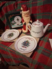 Cuthbertson Original Christmas Tree Set 1 Teapot , 4 Salad Plates 7.5” England