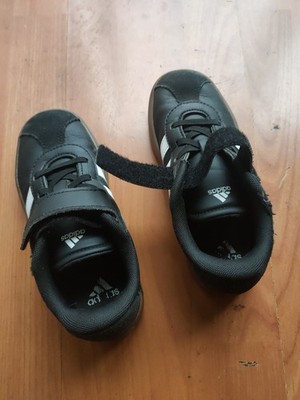 Adidas Kinder Turnschuhe Größe 11,5 Kinder Jungen Mädchen Original Turnschuhe