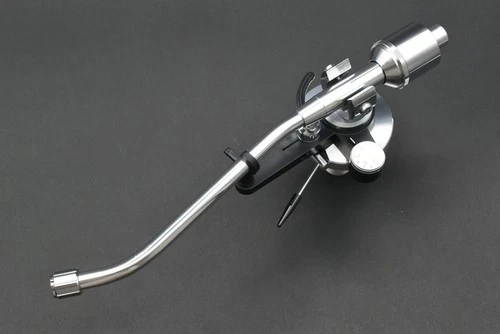 Denon Genuine Semi-Long S-Shaped Tonearm