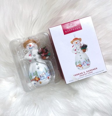 Hallmark Keepsake Christmas Ornament 2023 Snowtop Lodge Terran S. Gardner