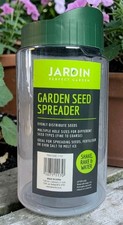GRASS SEED, FLOWER SEED AND SALT SPREADER. HOLDS 1500 ml. 350