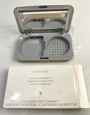 Mary Kay Foundation Compact Empty Refillable Mirror Silver BRAND New!
