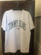 Tommy Hilfiger men's t-shirt new with tag, medium, short sleeve, grey