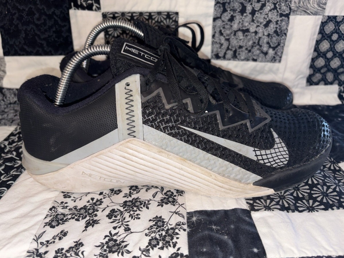 Size 9.5 - Nike Metcon 6 Light Solar Flare Heather for sale 