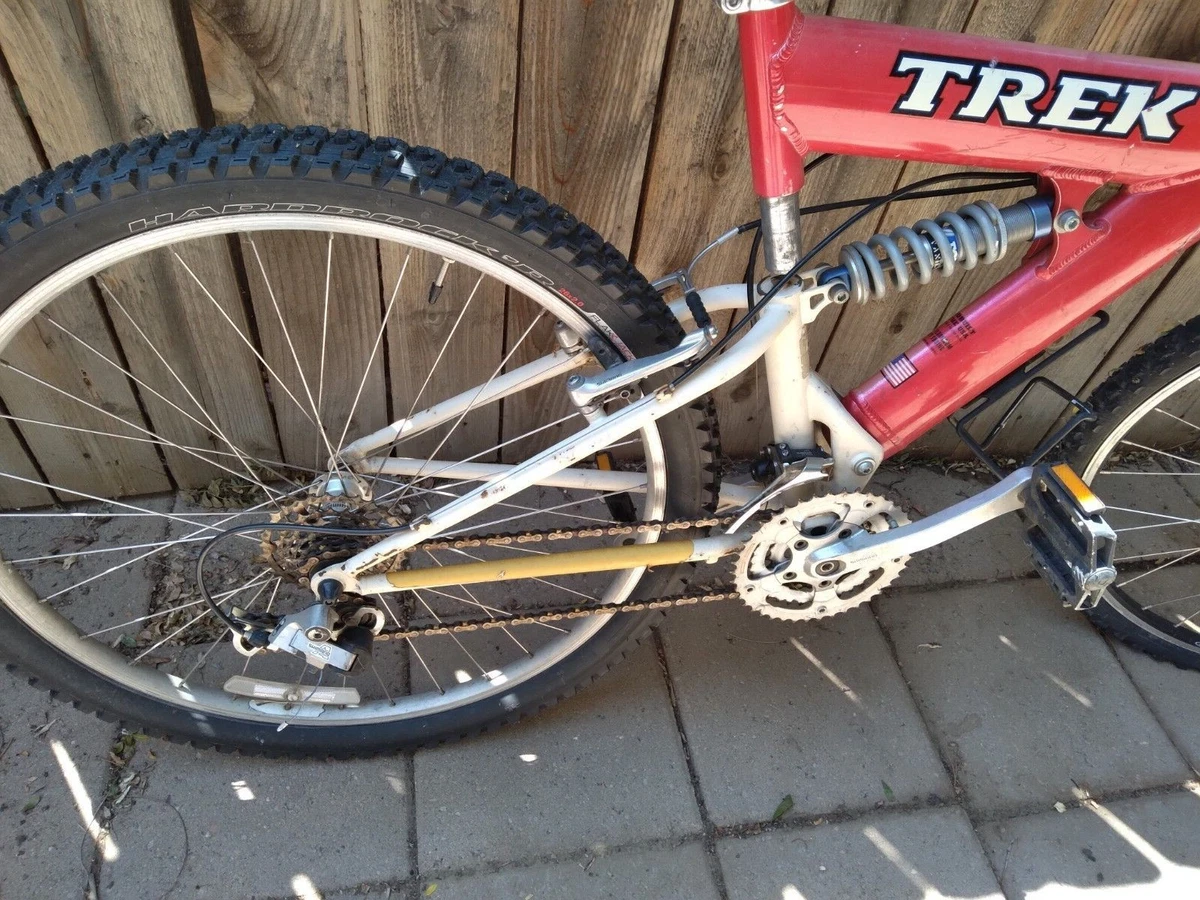 trek bicycle red. Shimano w front and rear suspension. Local pickup only