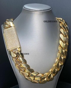 25Mm 18K Vermeil Gold Plated Cuban Link Chain Moissanite On 925 Silver