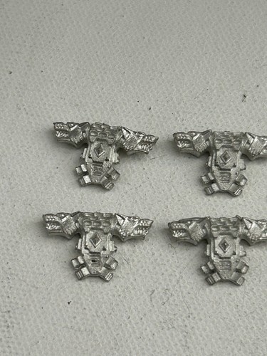 Warhammer 40k Classic METAL Space Wolves Wolf Backpack 10-Pack Squad Pack OOP - Picture 4 of 4