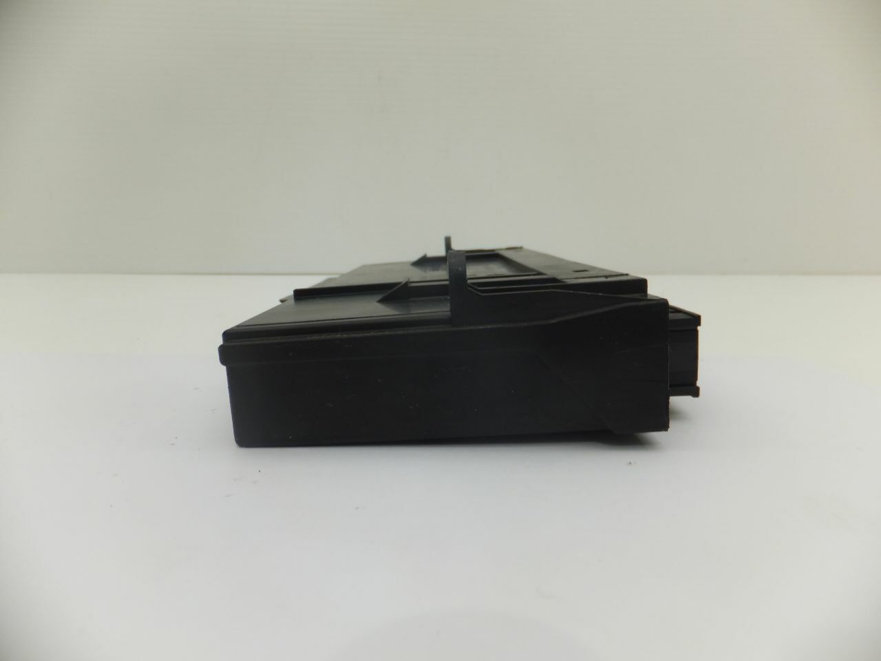 BMW 3 Series E90 2007 325i BCM Body Control Module ECU 9134479-01 