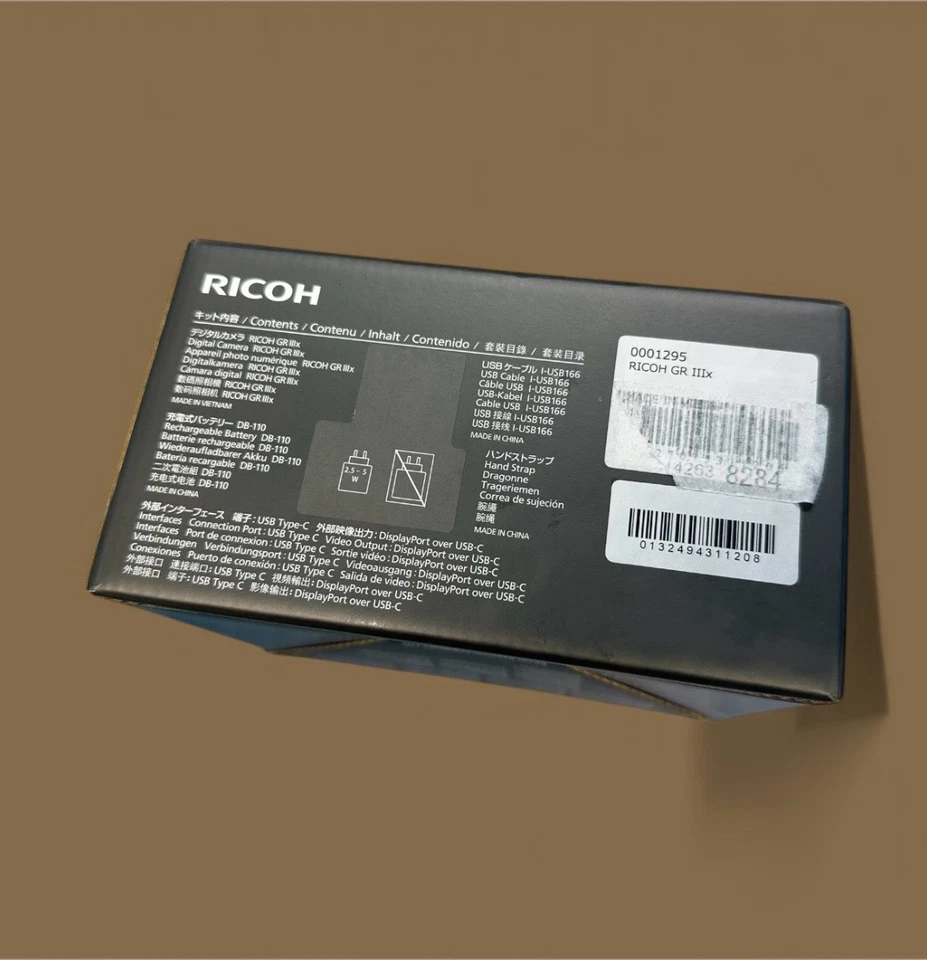 Ricoh GR IIIx Digital Camera [Focal length 40mm] (79 SHUTTER COUNT) - Image 3 of 4