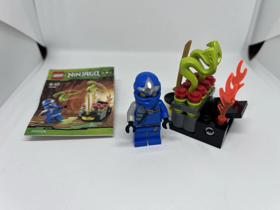 LEGO NINJAGO: Jumping Snakes (30085) with Instructions (No Minifigure), photo 2 of 5