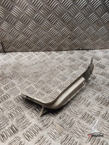 VW CADDY III Variant 2KB, 2KJ, 2CB, 2CJ Kotflügelhalter vorne rechts 33528496