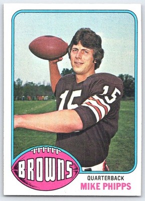 Mike Phipps Browns 1976 Topps Football Card #346