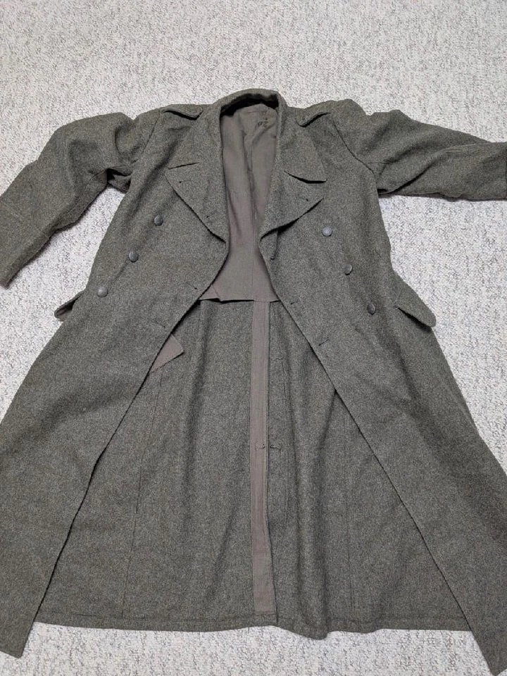 WWII vintage 1940s trenchcoat SWEDISH wool 38R double breasted MILITARY army - Image 4 of 4