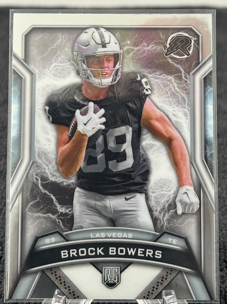 🔥📈 2024 Topps Resurgence – Brock Bowers #147 Rookie Card (RC) 🔥📈