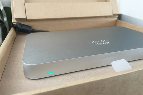 Cisco Meraki MX64 Small Branch Security Appliance - Afbeelding 3 van 7