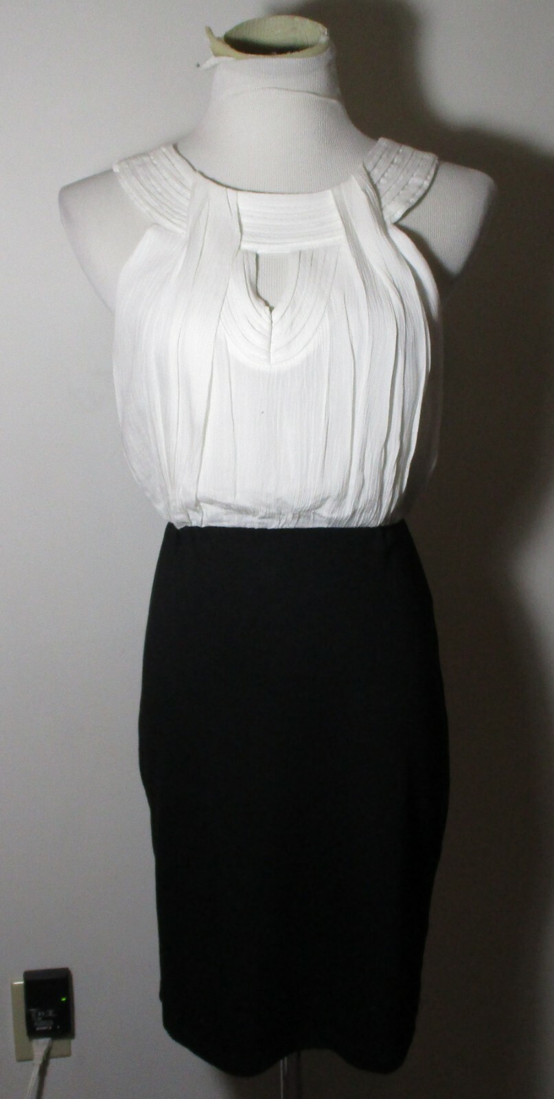 GRIFFLIN Paris White Black Sleeve Dress Size S NWT