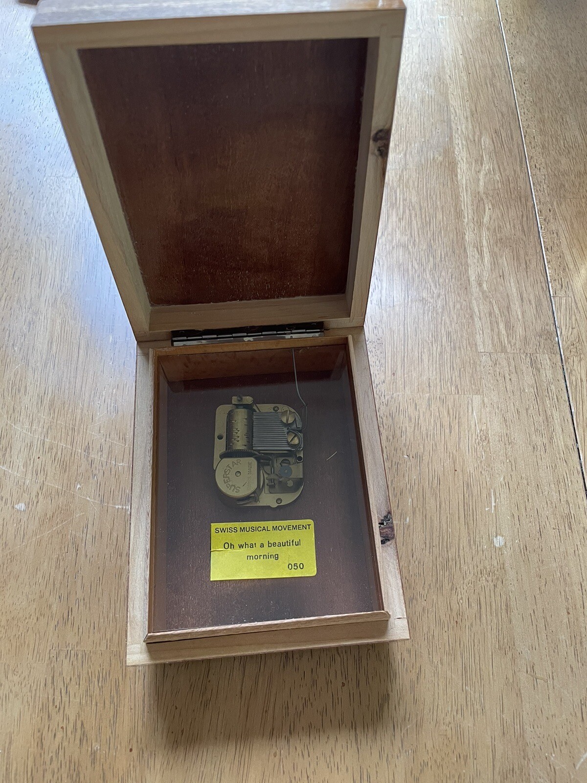 Hummel Superstar Swiss Musical Movement Wood Music Box Made In West