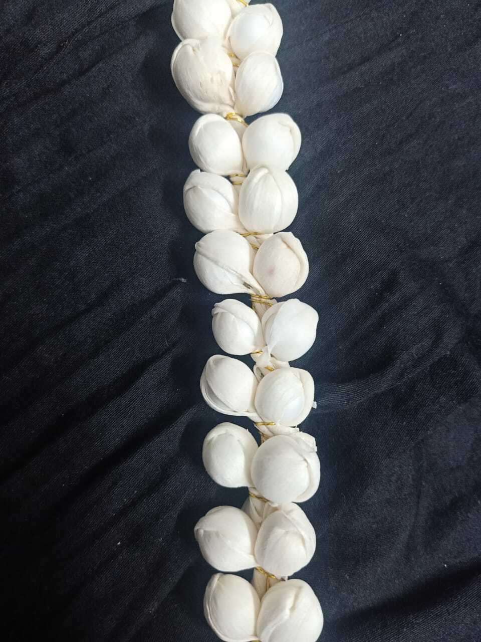 Picture 4 of 5