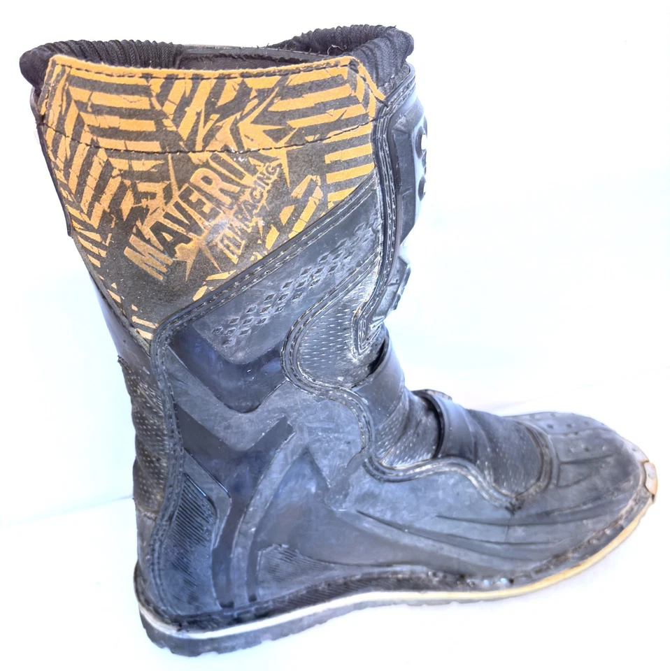 Fly Racing Maverik Motorcycle Boots Men's 11   3 buckles    short height  12 1/4 - Image 2 of 4