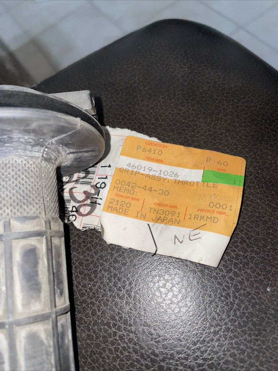 NOS OEM Kawasaki Right Grip Throttle Tube, 1983 KDX200 KX125 KX80