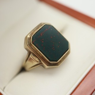 Historischer Heliotrop Herrenring 333 Gold Gr. 61 = 3 4 g