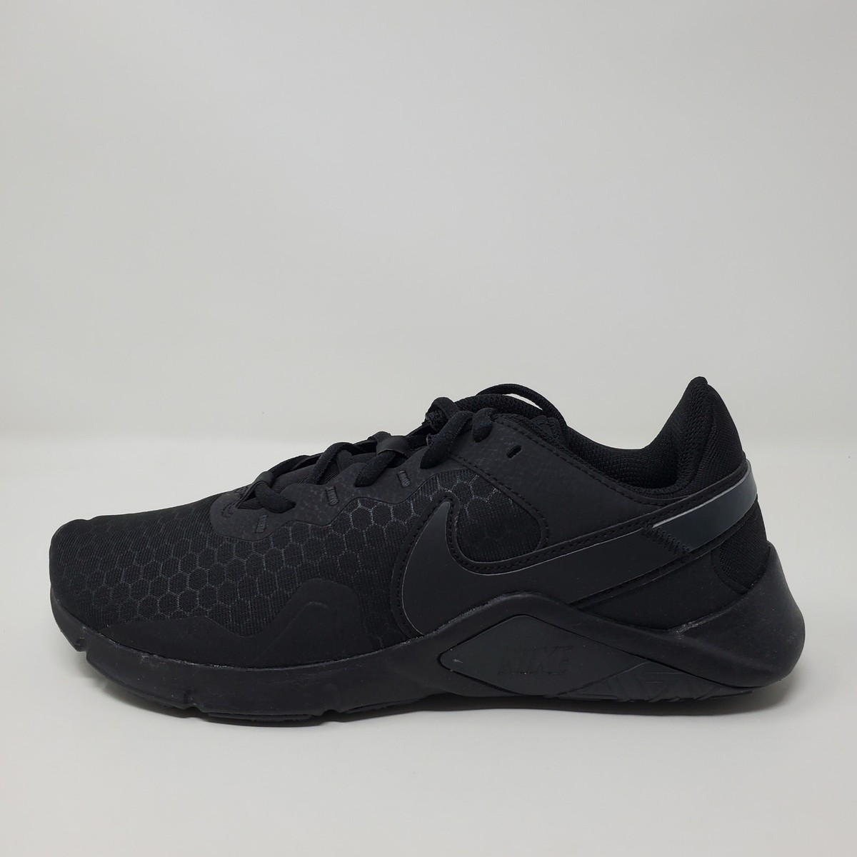 Nike Legend Essential 2 Black Off Noir Sneakers CQ9545–002 Women's