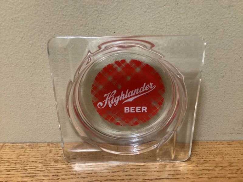 Highlander Beer Advertising Square Glass Ashtray Missoula Brewing Co. Montana