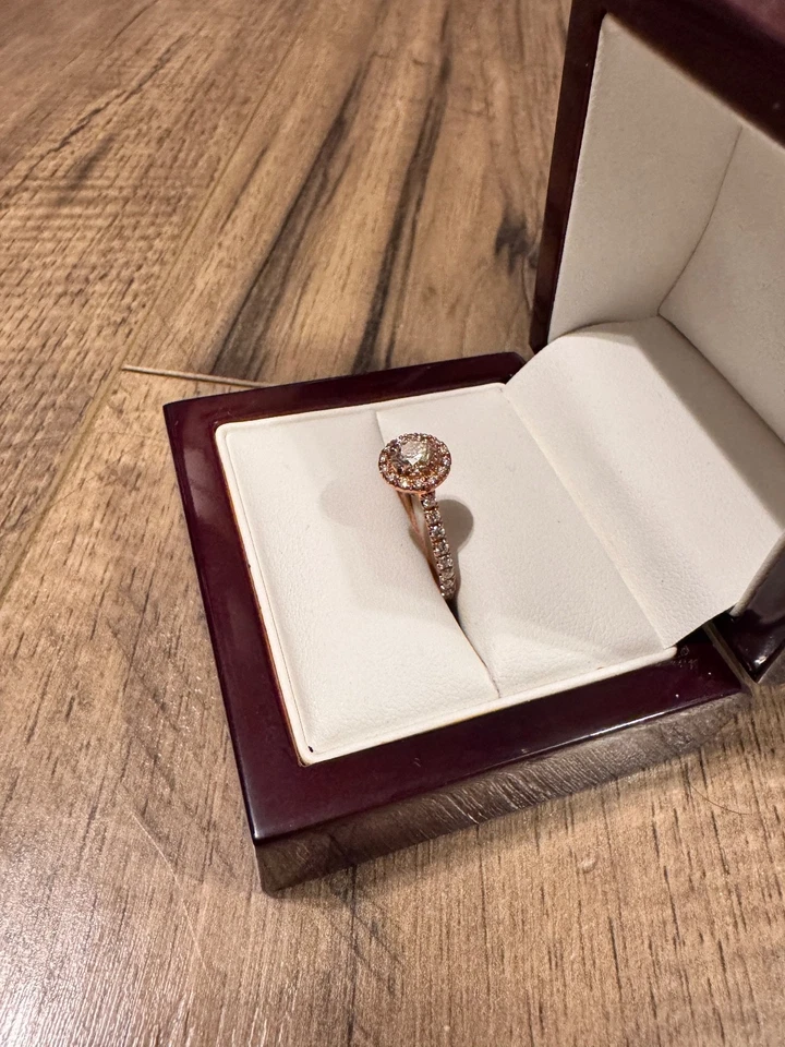 0.71ct VS2 I Round Brilliant Diamond Halo Engagement Ring 14k Rose Gold EGL USA - Image 4 of 4