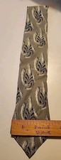 VINTAGE 1940s 56 Silk Neck Tie Art Deco Design Handmade in Italy 3"